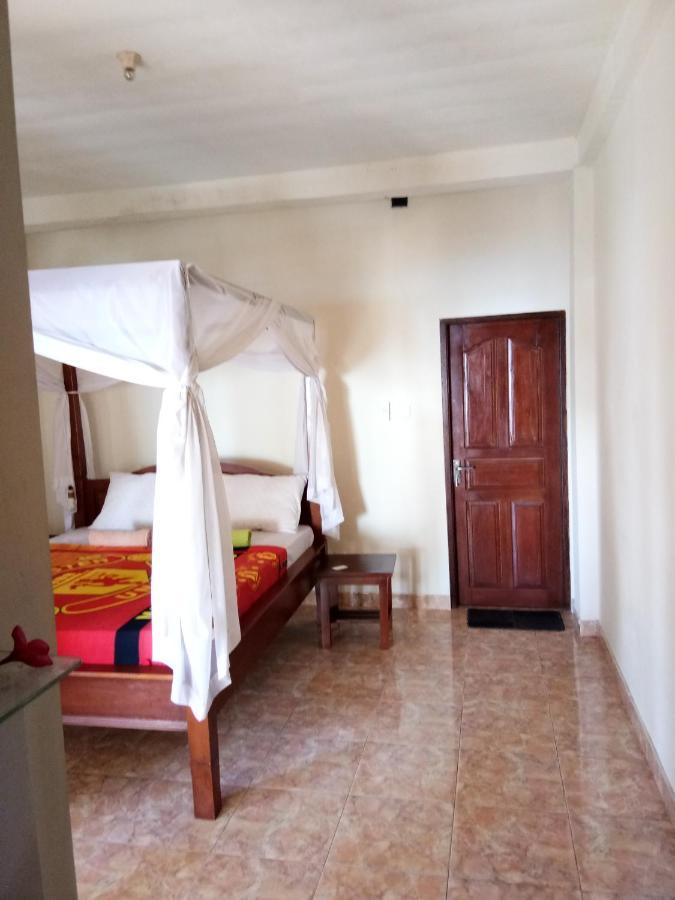 Sudi Homestay Amed Esterno foto