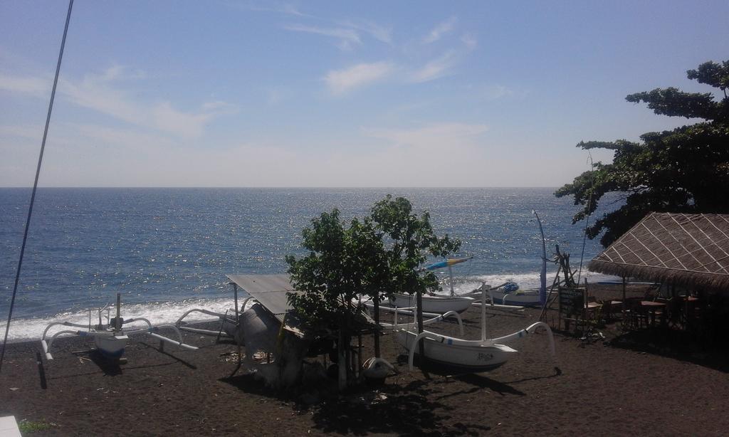 Sudi Homestay Amed Esterno foto