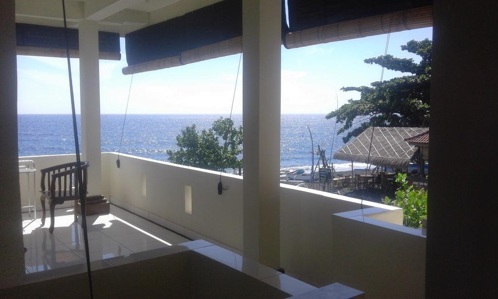 Sudi Homestay Amed Esterno foto