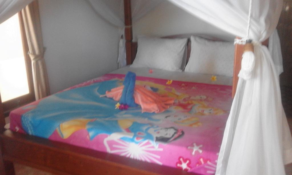 Sudi Homestay Amed Esterno foto