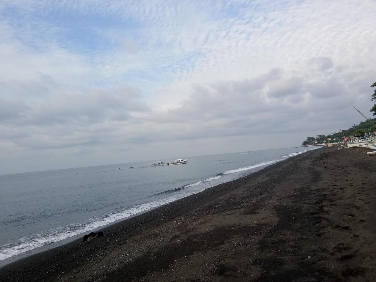 Sudi Homestay Amed Esterno foto